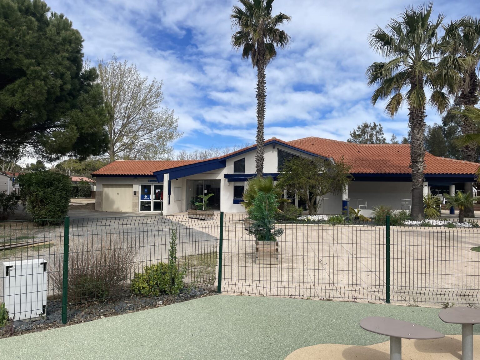 Camping bord de mer 4 étoiles dans l'Hérault à Vendres Plage.